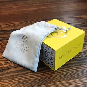 Kendra Scott Gift Box Set